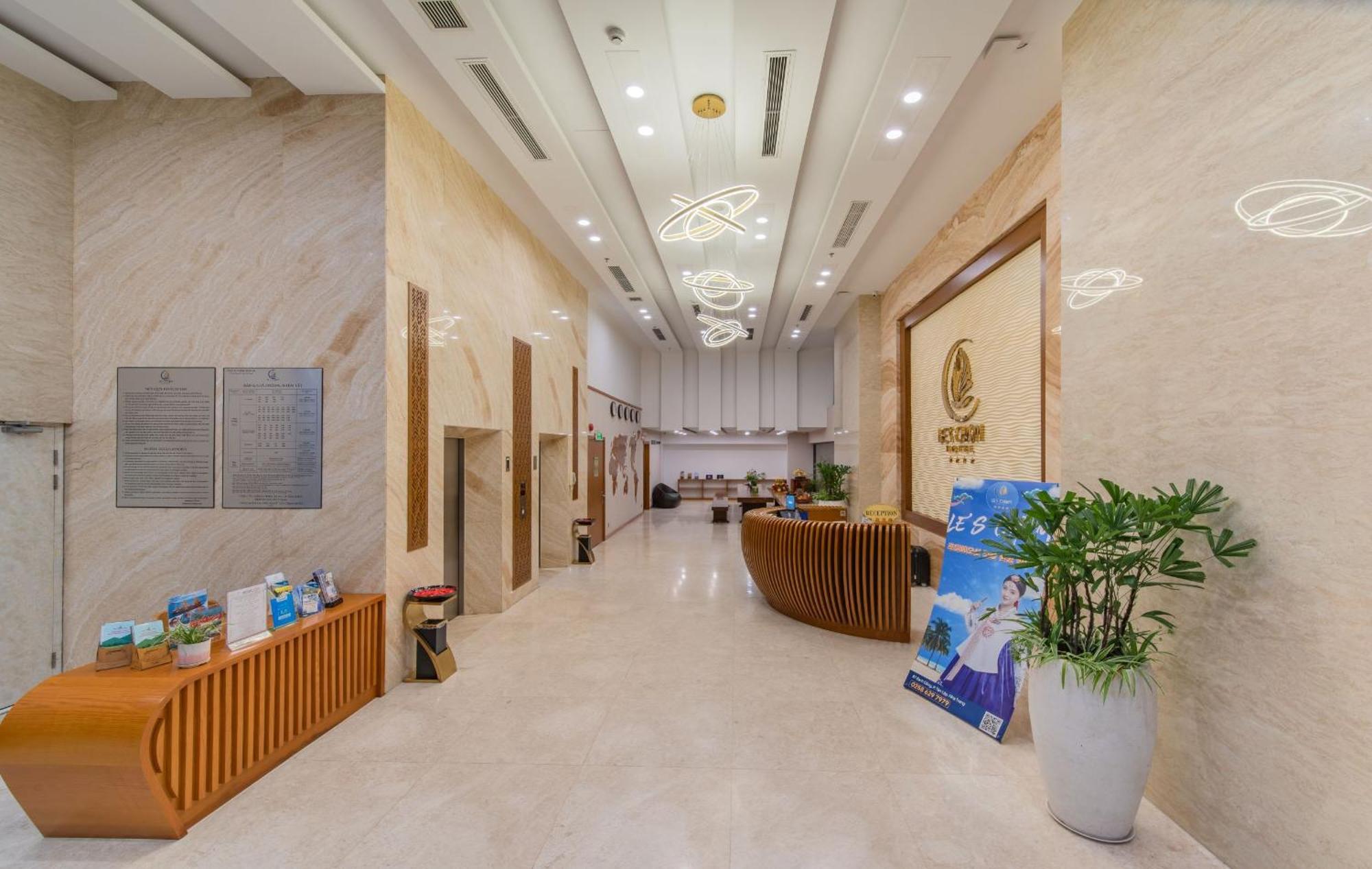 Le'S Cham Hotel Nha Trang Exterior photo